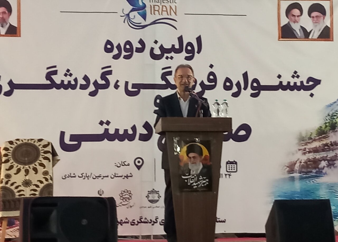 گردشگری باید در نظام حکمرانی جایگاه بالاتری پیدا کند