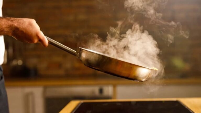 آموزش آشپزی چیست و چگونه به یک مهارت ماندگار تبدیل می‌شود؟