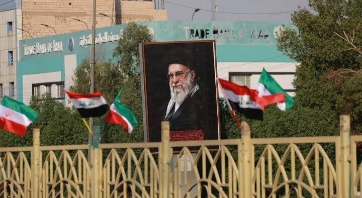 ببینید |  پیکر مطهر رهبر شهید انقلاب اسلامی و شهدای خانواده ایشان راهی نجف اشرف شد