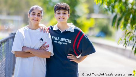 تشکر دو بازیکن فوتبال زنان ایران از استرالیا برای "پناه امن"