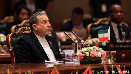 عراقچی: تنگه هرمز تنها برای دشمنان ما بسته است