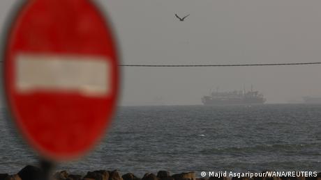 خبرگاه؛ غریب‌آبادی: با عمان درباره ترتیبات عبور از تنگه هرمز به تفاهم رسیدیم