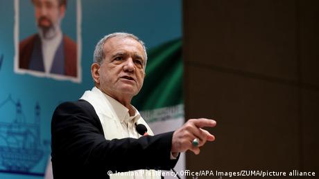 پزشکیان: فعلا مستقیم و بدون پیش‌شرط با ترامپ مذاکره نمی‌کنیم