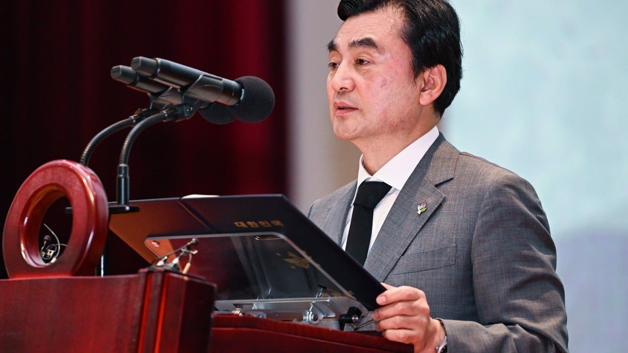 South Korea defence minister faces fresh accusations of army desertion over 40 years ago