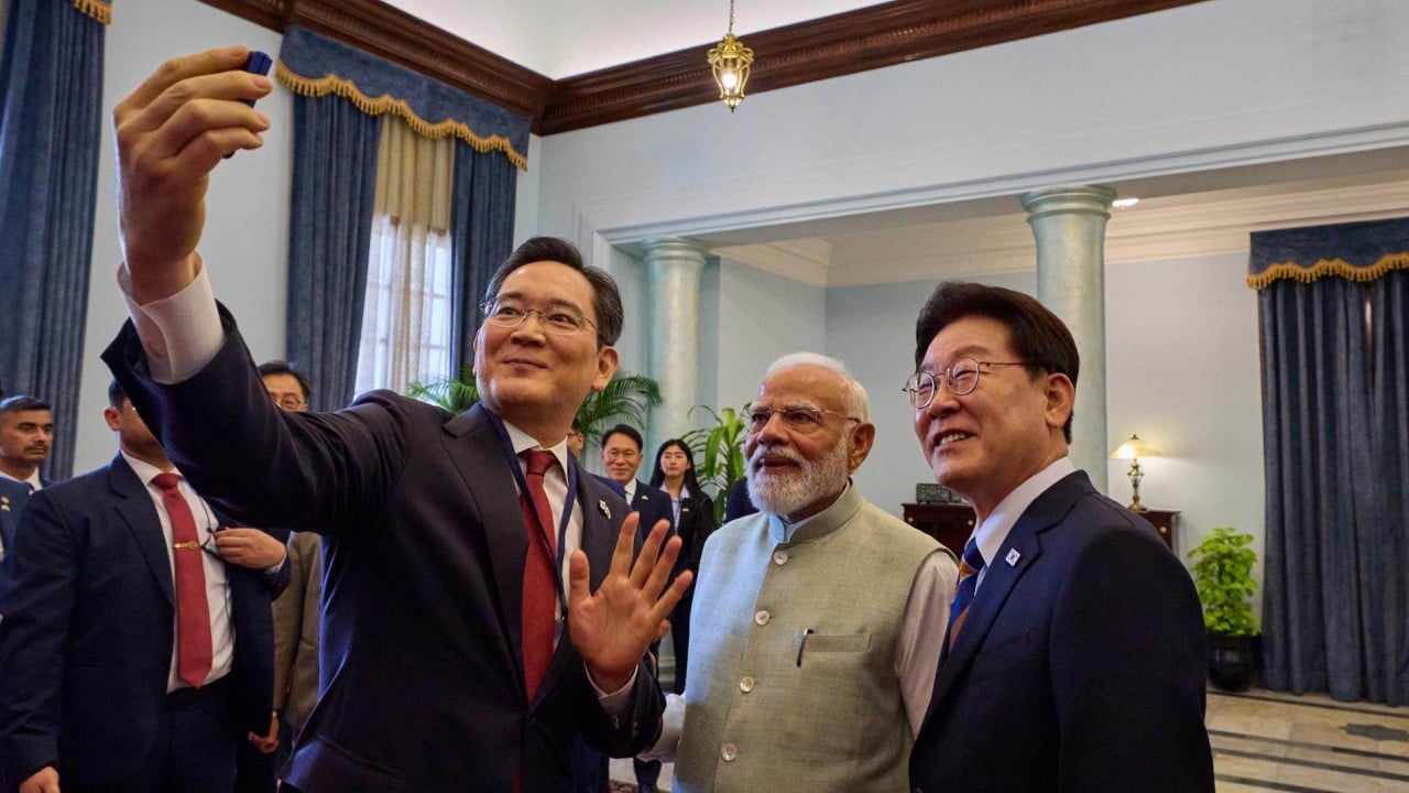 After Xi, South Korea’s Lee brings Modi into ‘selfie diplomacy’ frame