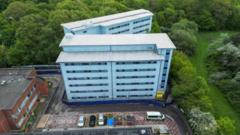 Twenty-two people set to leave hospital after hantavirus isolation
