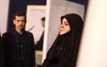 تصویری از فرزندان رئیس جمهور در مصلی تهران
