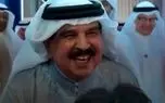 ضدحال بزرگ برای یک کودک هنگام عکس با پادشاه بحرین