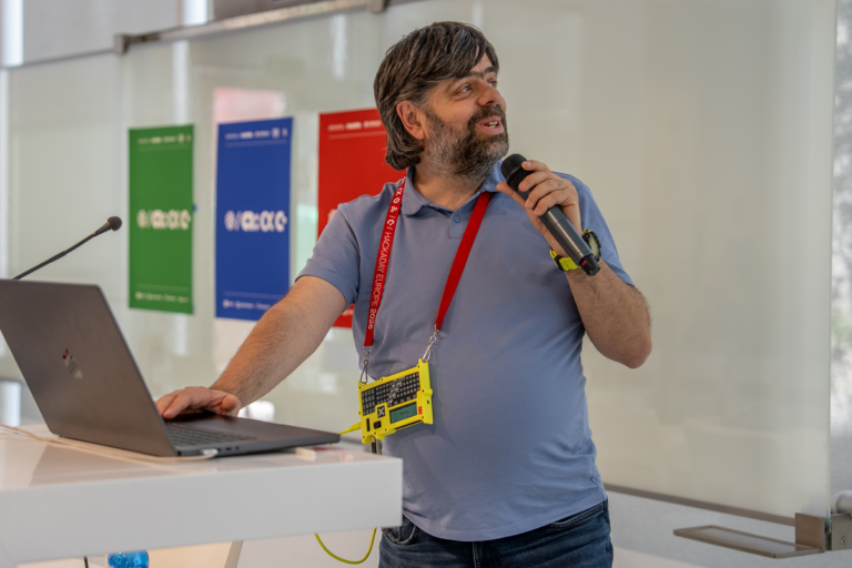 Hackaday Europe 2026: The 1-Bit CPU That Ran Factories