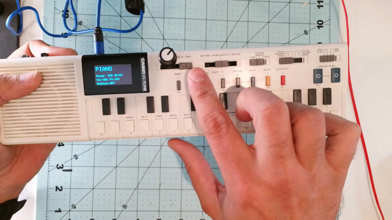 Cheap 80s Keyboard Gets Modern Brain Upgrade
