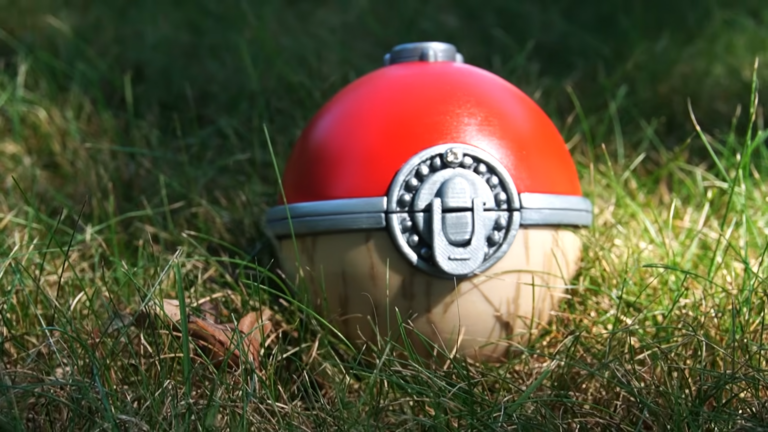 Functional Jumping Pokéball from an Ancient Pokémon World