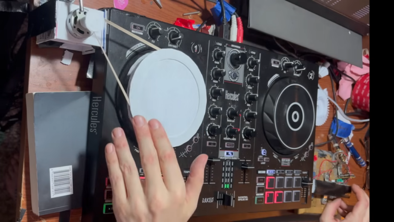 DJ Controller Modded For Better Scratching