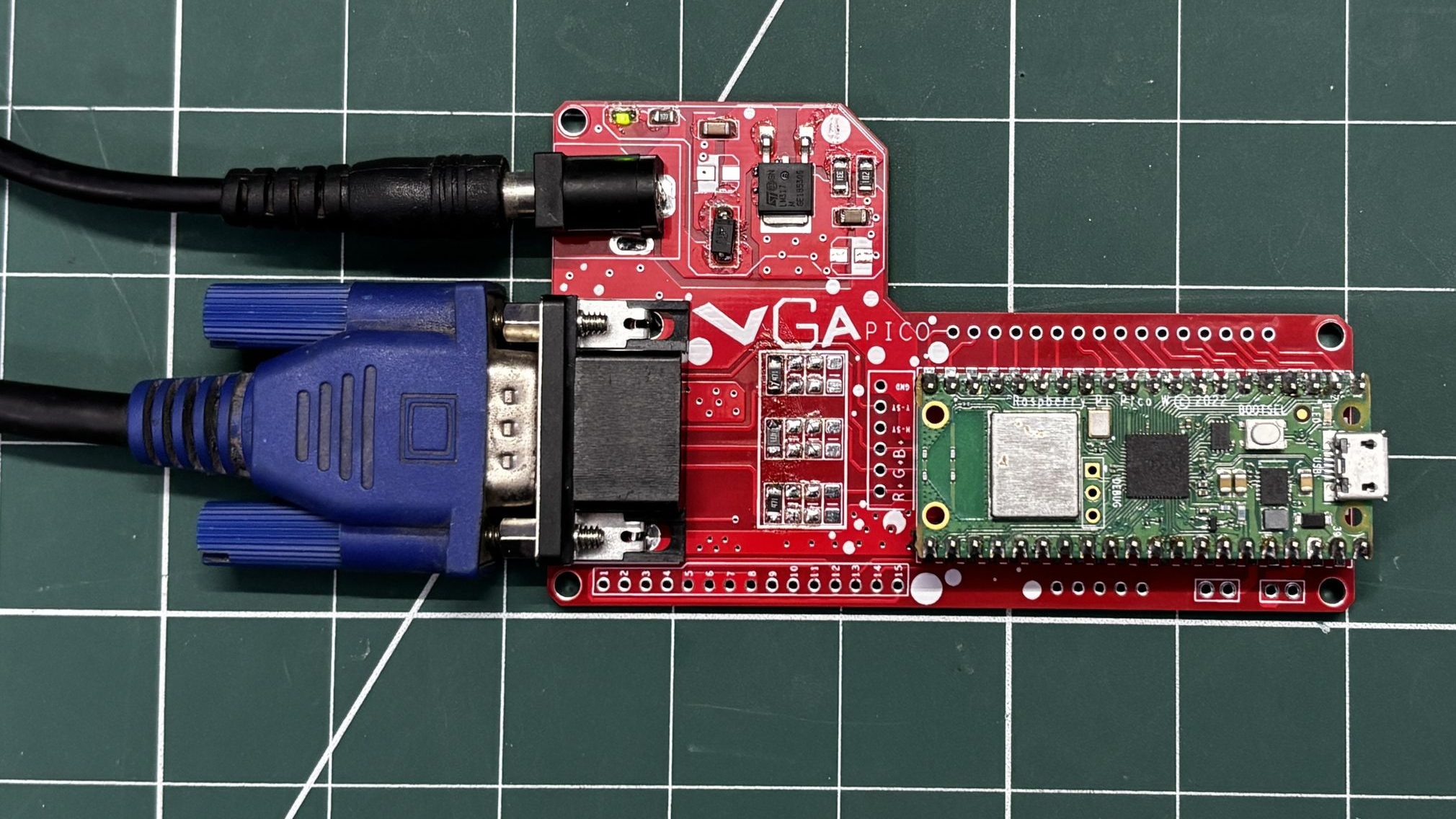 Compact VGA Output Board For The Pi Pico