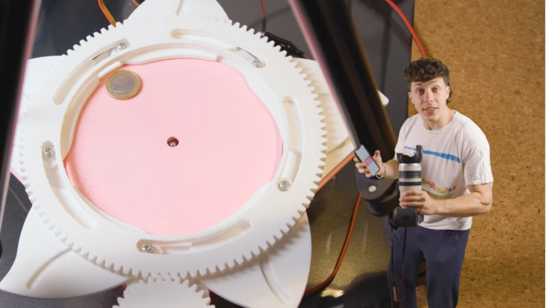 Autonomous Coin Flipper Flips Expensive Coin