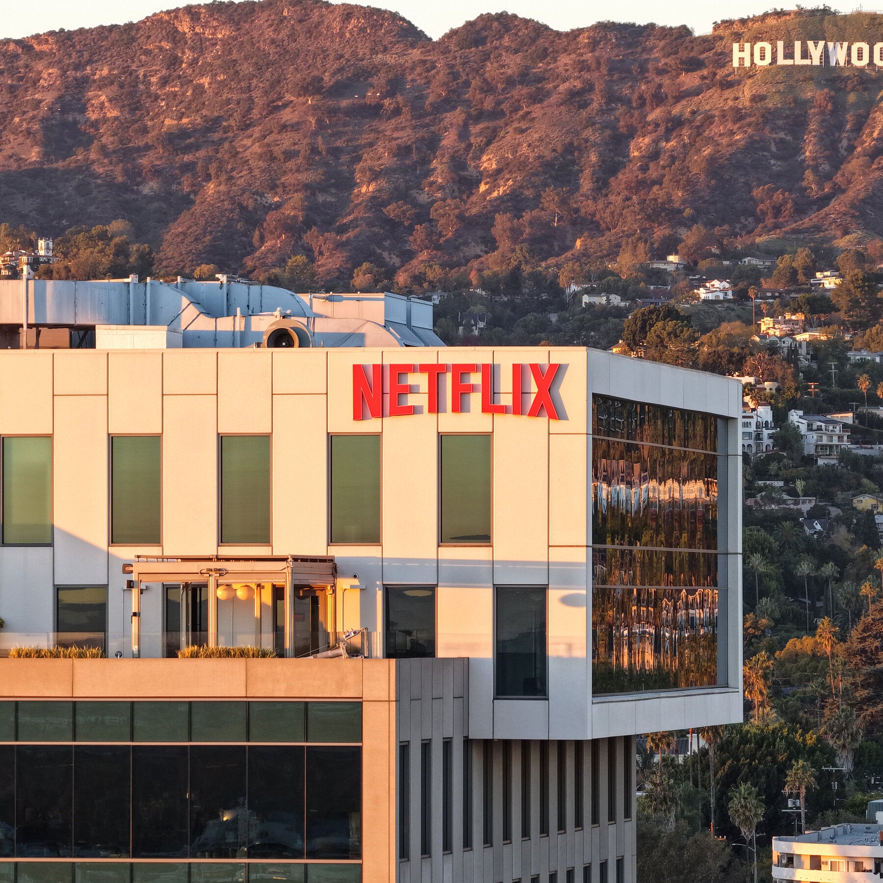Netflix Is Great at Making Money. Its Problem Is Keeping Viewers Hooked.