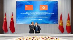 Chinese foreign minister holds talks with Kyrgyz counterpart