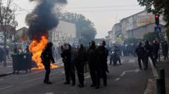 France closes up to 500 schools over student protests