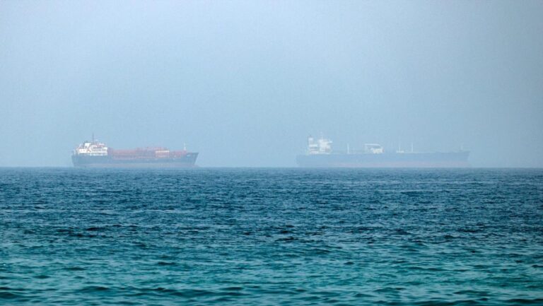 Iran-US tensions continue as sides exchange threats, military strikes