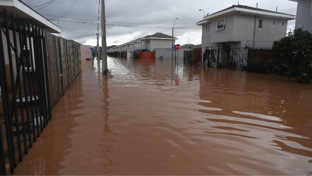 Weeklong rainstorms in Chile blamed on El Nino kill at least 10
