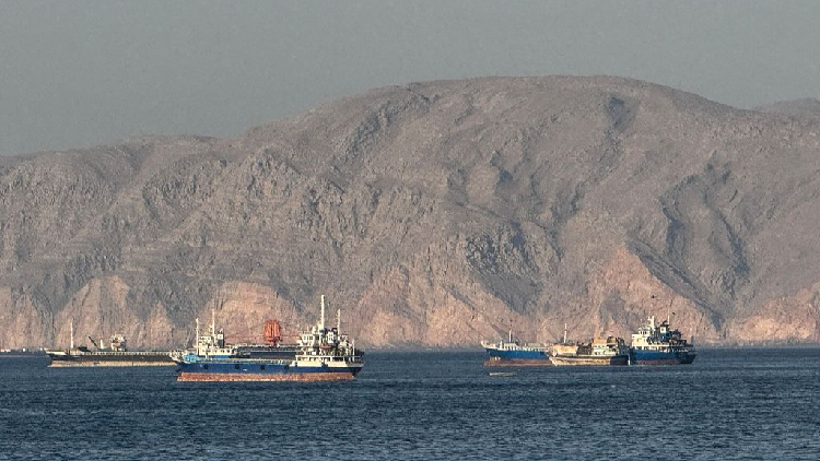 Cargo vessel reports being hit by unknown projectile near Oman