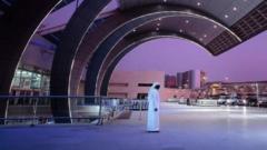 ترامپ: ایجاد خط مبادله ارزی با امارات را بررسی می‌کنم