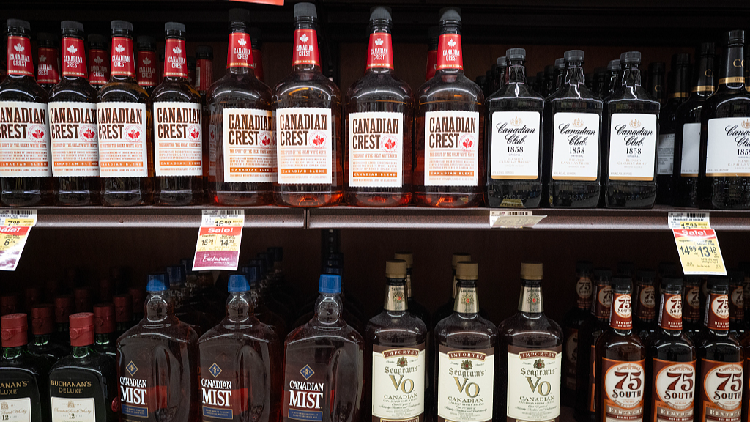US ban on nearly $1 billion worth of Canadian goods takes effect