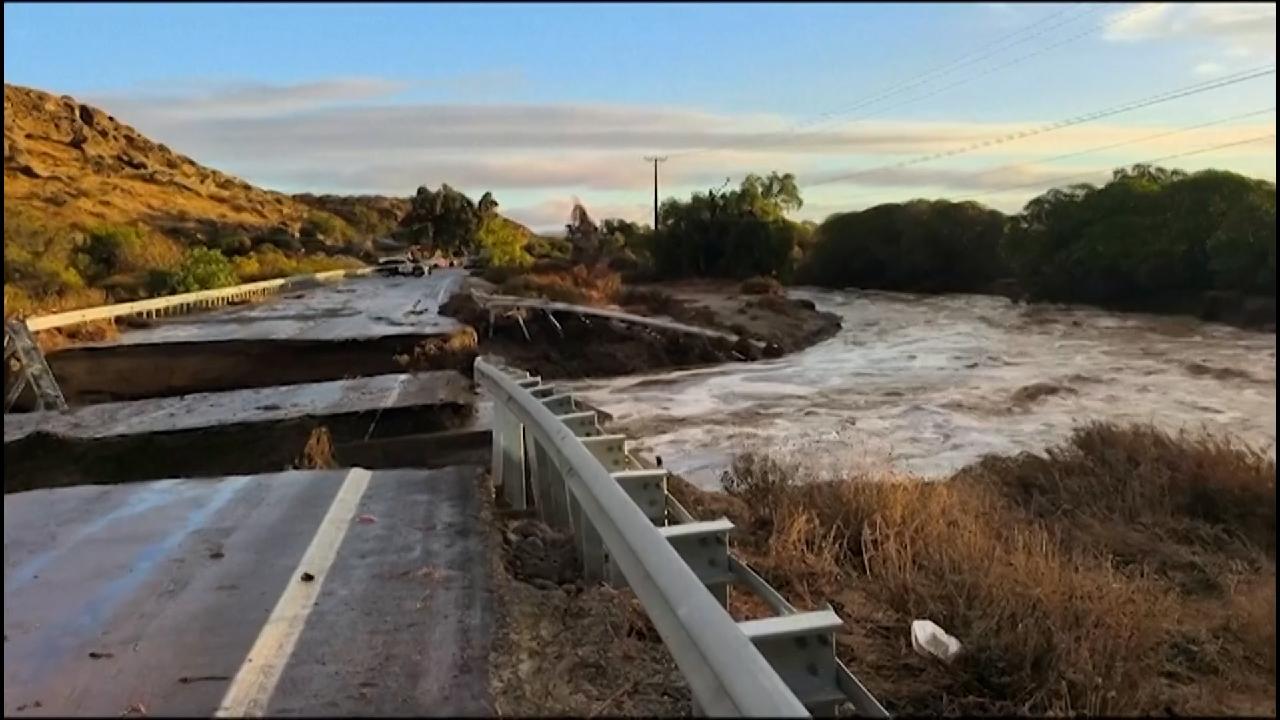 El Nino brings floods and landslides to Chile