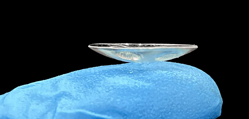 Fluidic Contact Lens Treats Glaucoma