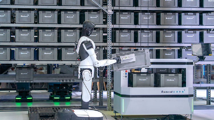 China unveils new measures to boost tech-driven innovation in commerce
