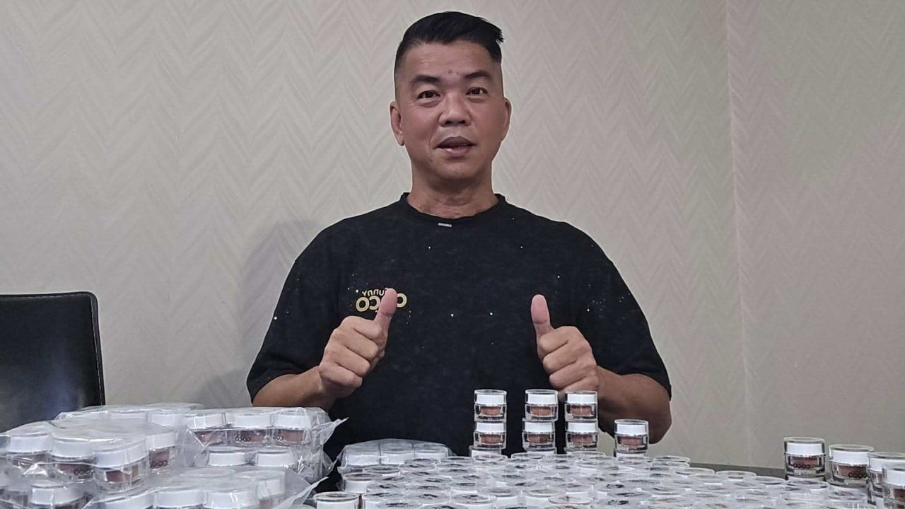 14 years later, ex-detainee repays Malaysia’s Najib for life-changing second chance