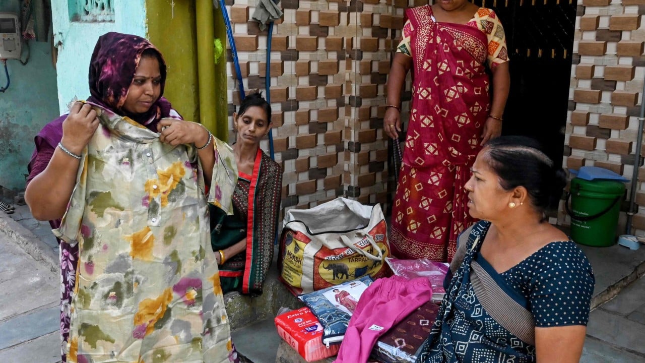 New insurance pays Indian workers to stay home when heat turns deadly