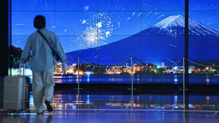 Japan scapegoats foreigners as mountain rescue numbers rise