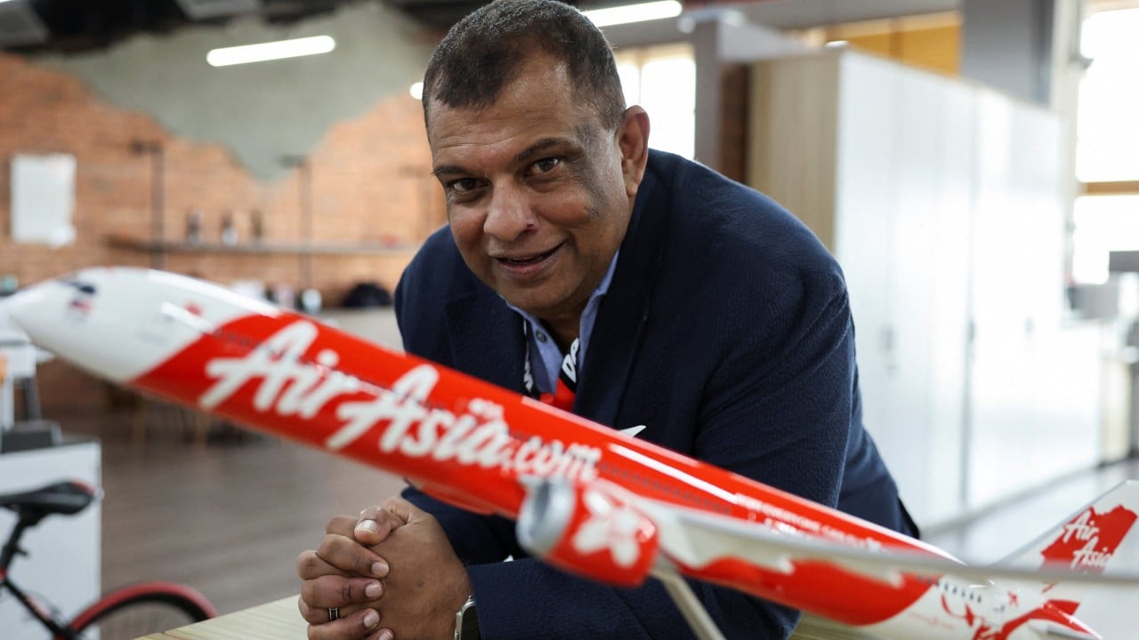 AirAsia chief mocks Singapore Airlines’ food – and social media hits back