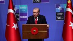 آنچه گذشت؛ اردوغان: بازگشایی تنگه هرمز یک اولویت است و بسته ماندن آن به نفع هیچ‌کس نیست
