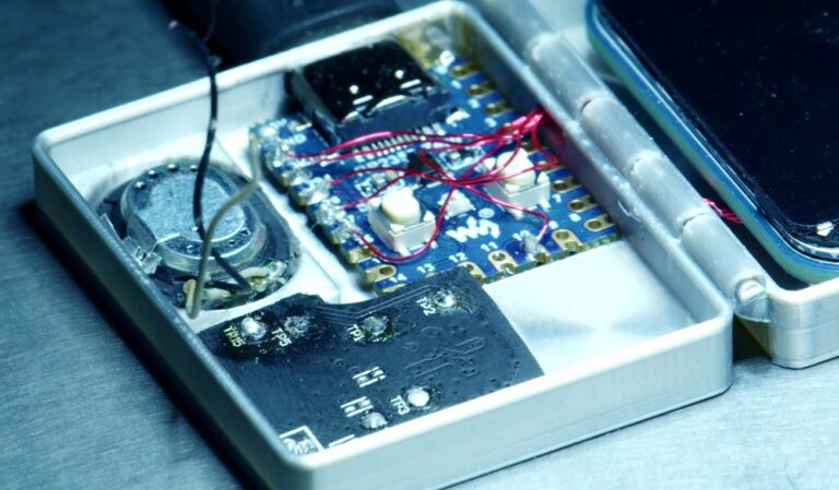 The Mactini: A Computer That Does Almost Nothing