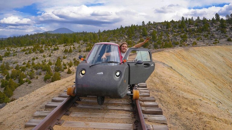 Quirky Electric Car Rides the Rails
